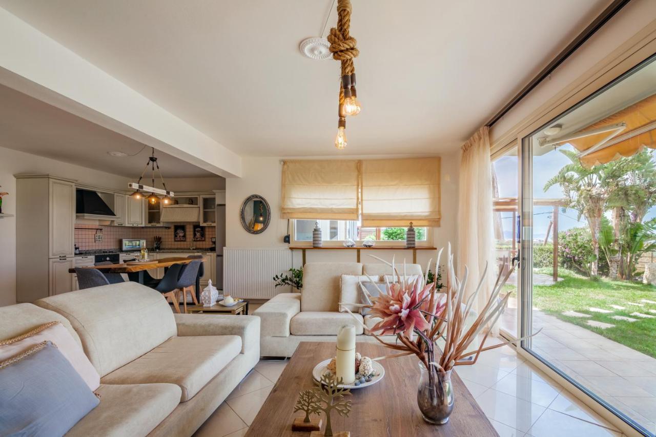 Villa Ioulia Gúvesz Kültér fotó